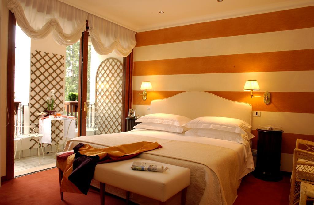 Charming Hotel Dei Chiostri Follina ภายนอก รูปภาพ